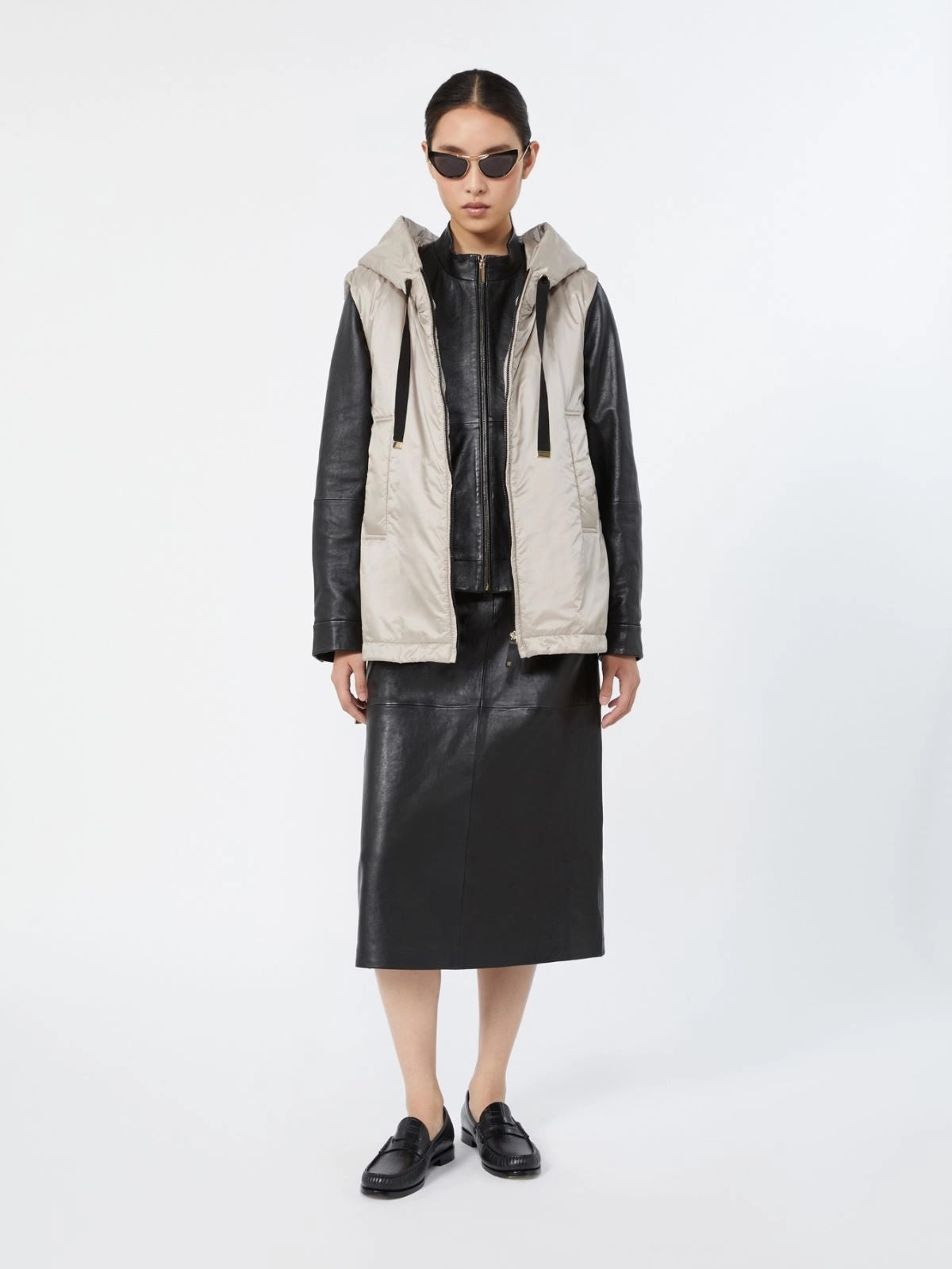 Padded hooded Gilet - Beige