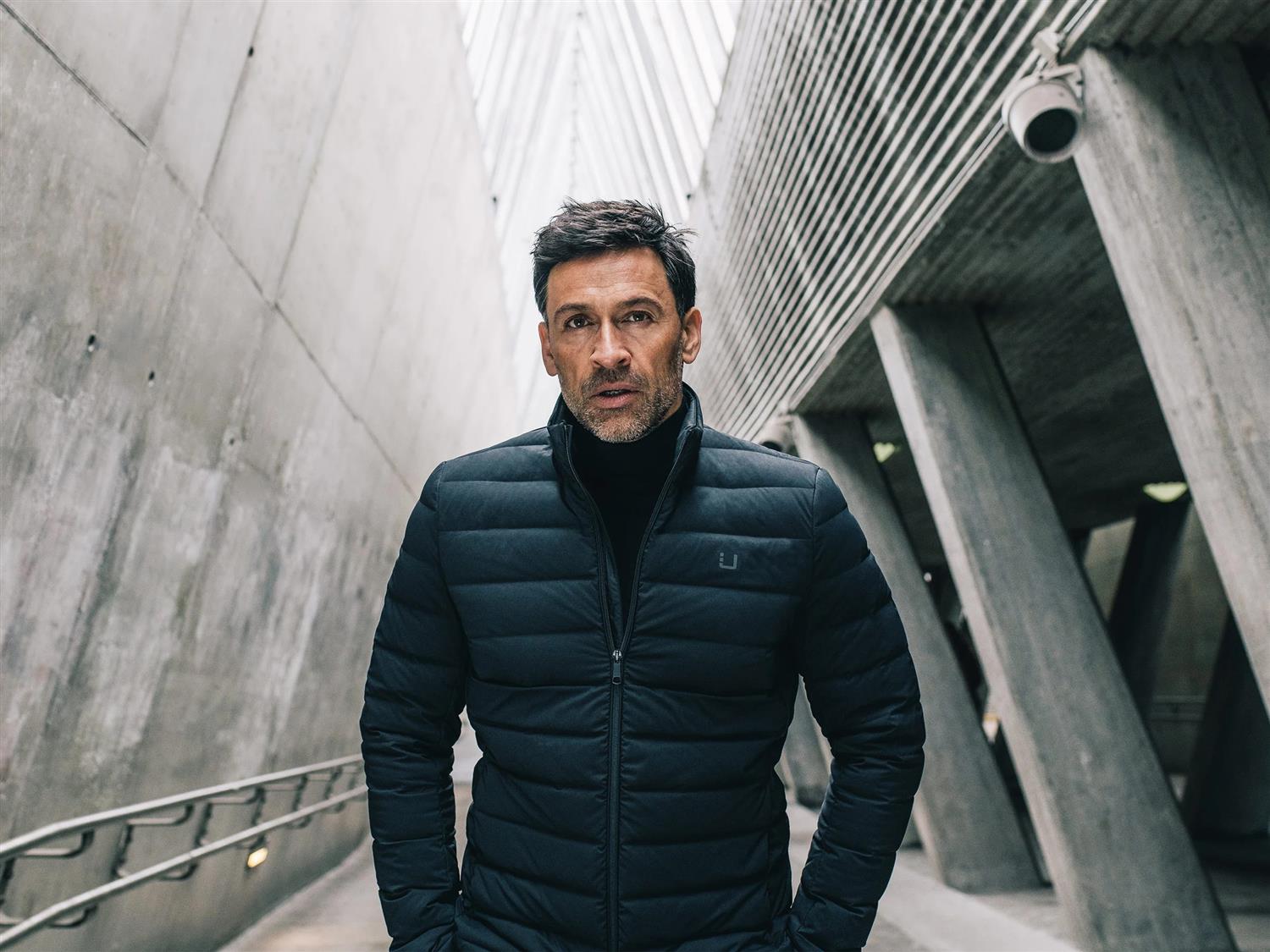 Sonic Jacket - Black Storm