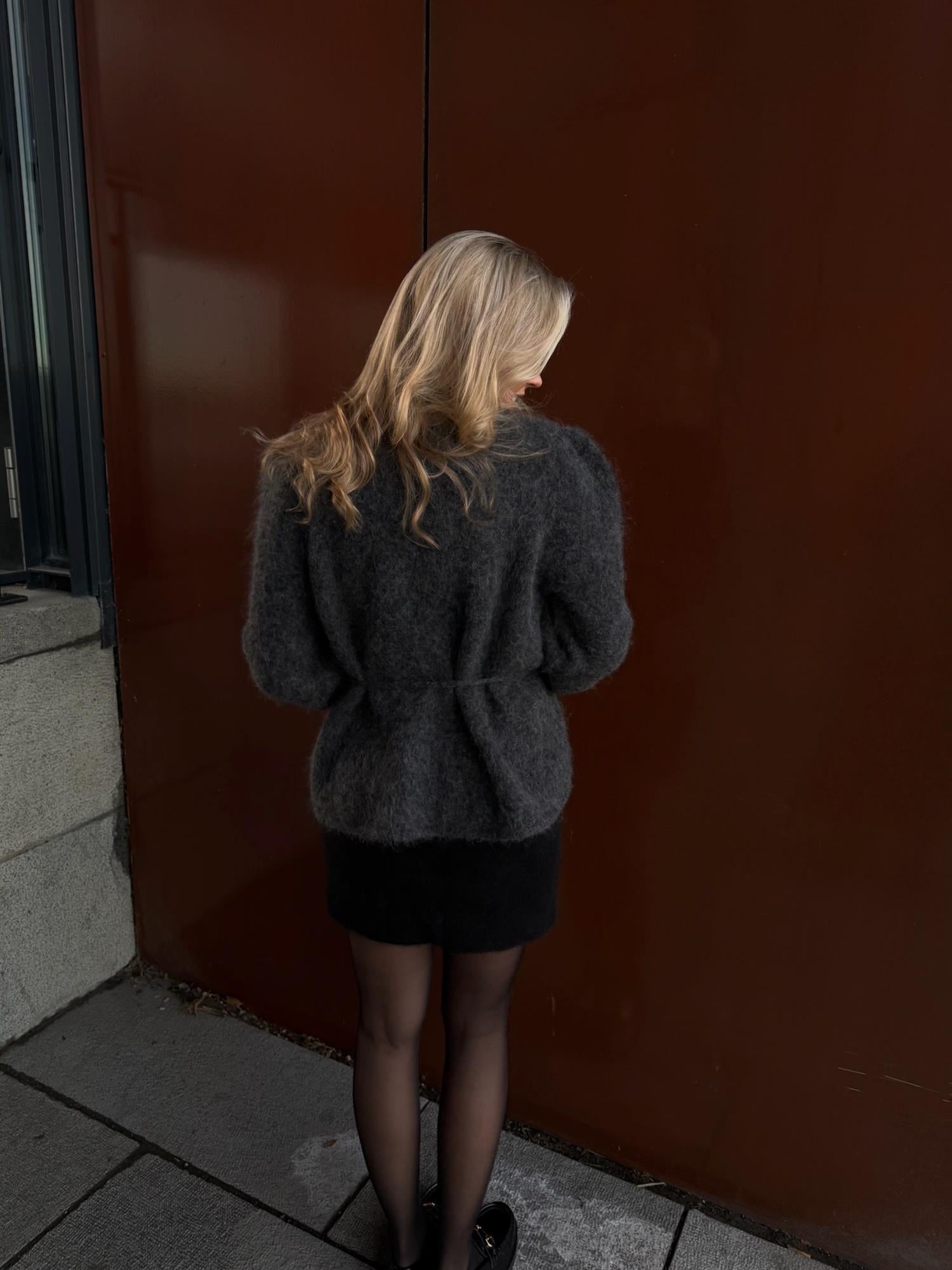 Fredrikke Chunky Cardigan - Carcoal