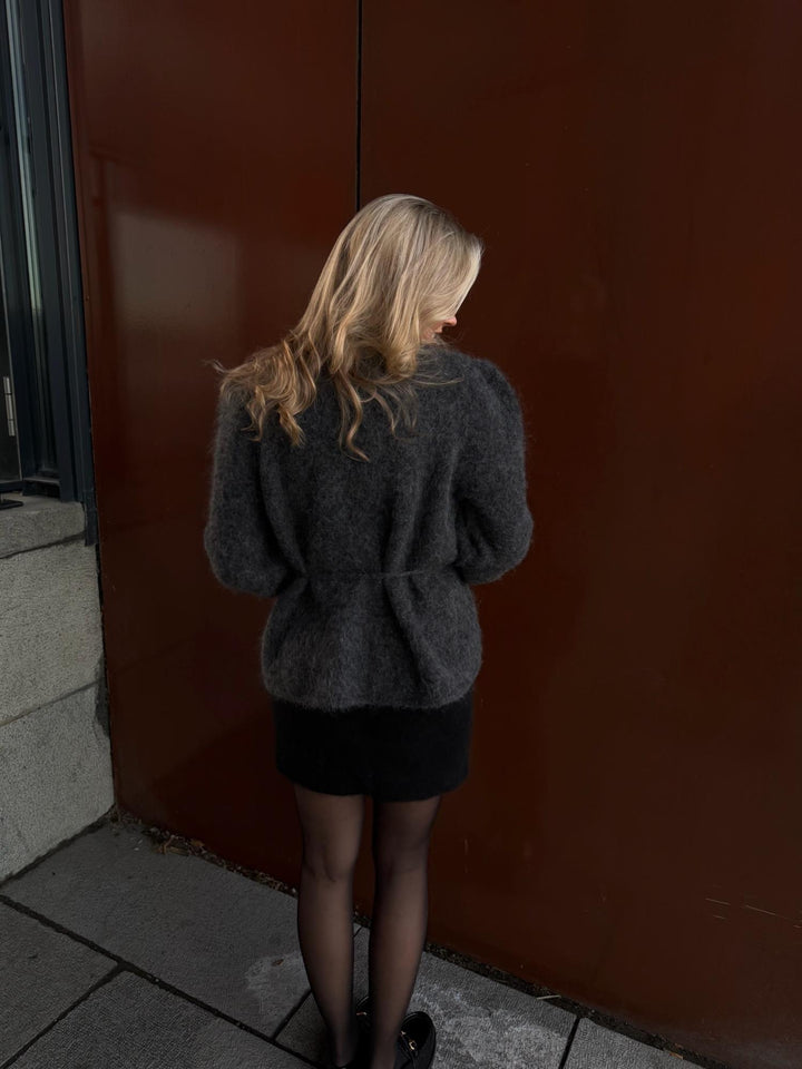 Fredrikke Chunky Cardigan - Carcoal