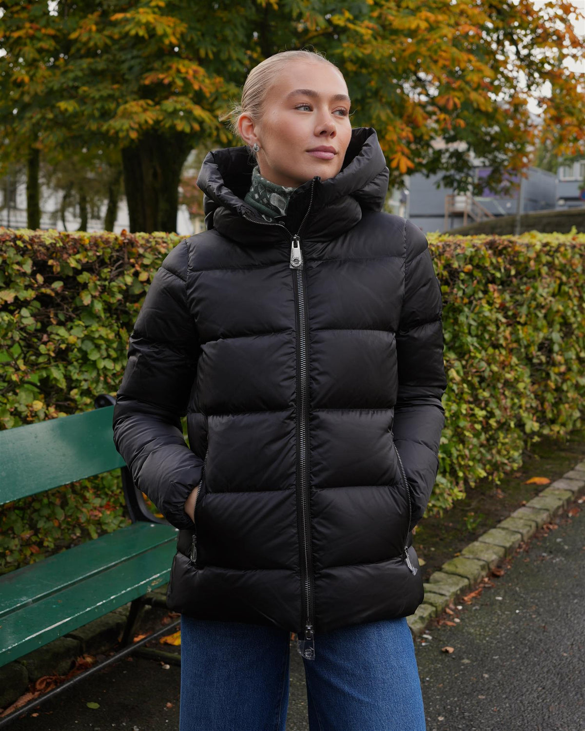 Noelia Jacket – Black