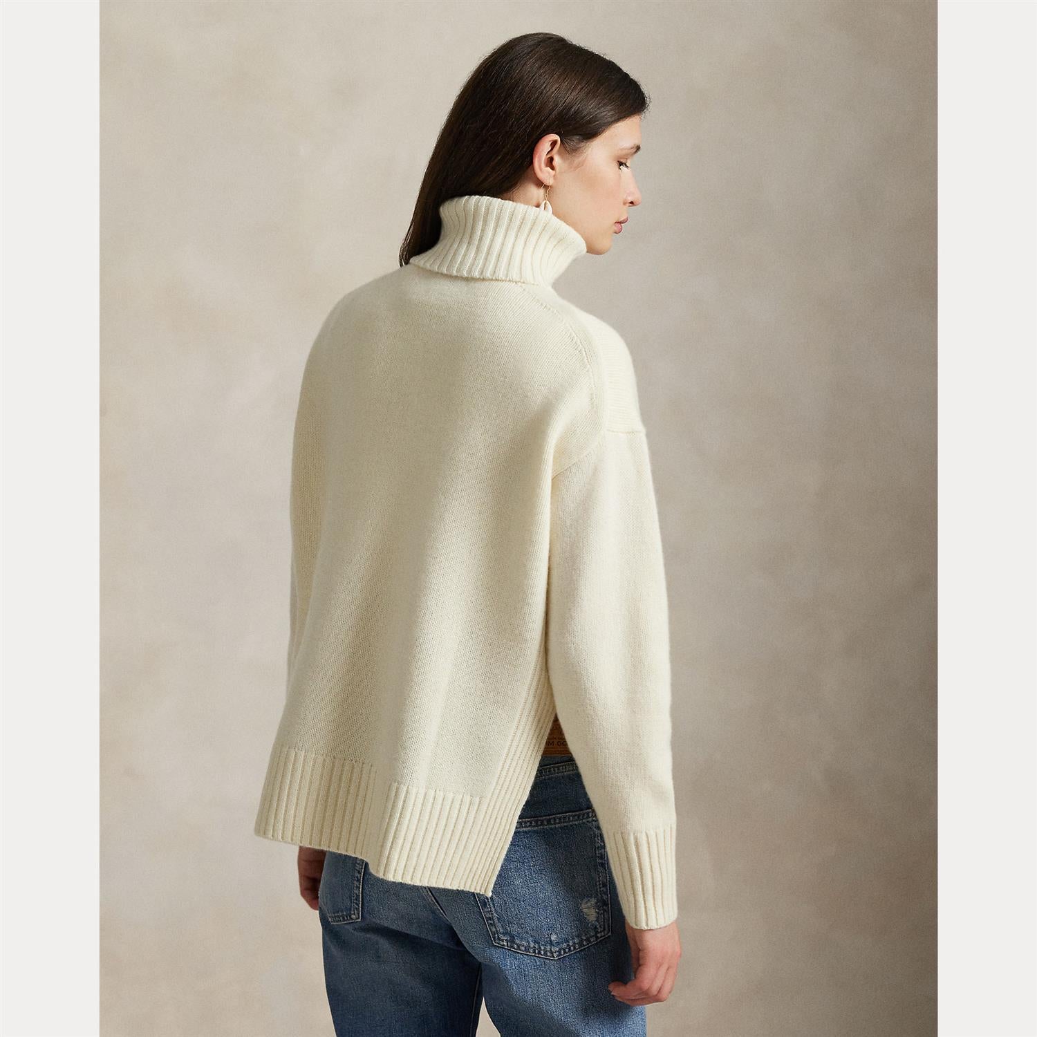 T NECK-CLASSIC-LONG SLEEVE-PULLOVER