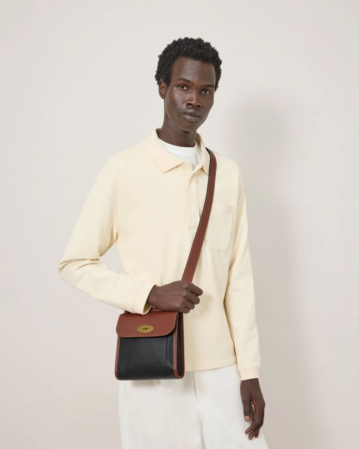 Small Antony N Eco Scotchgrain Black-Cognac