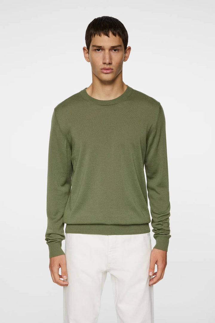 Keane Light Merino Crew Neck - Oliven