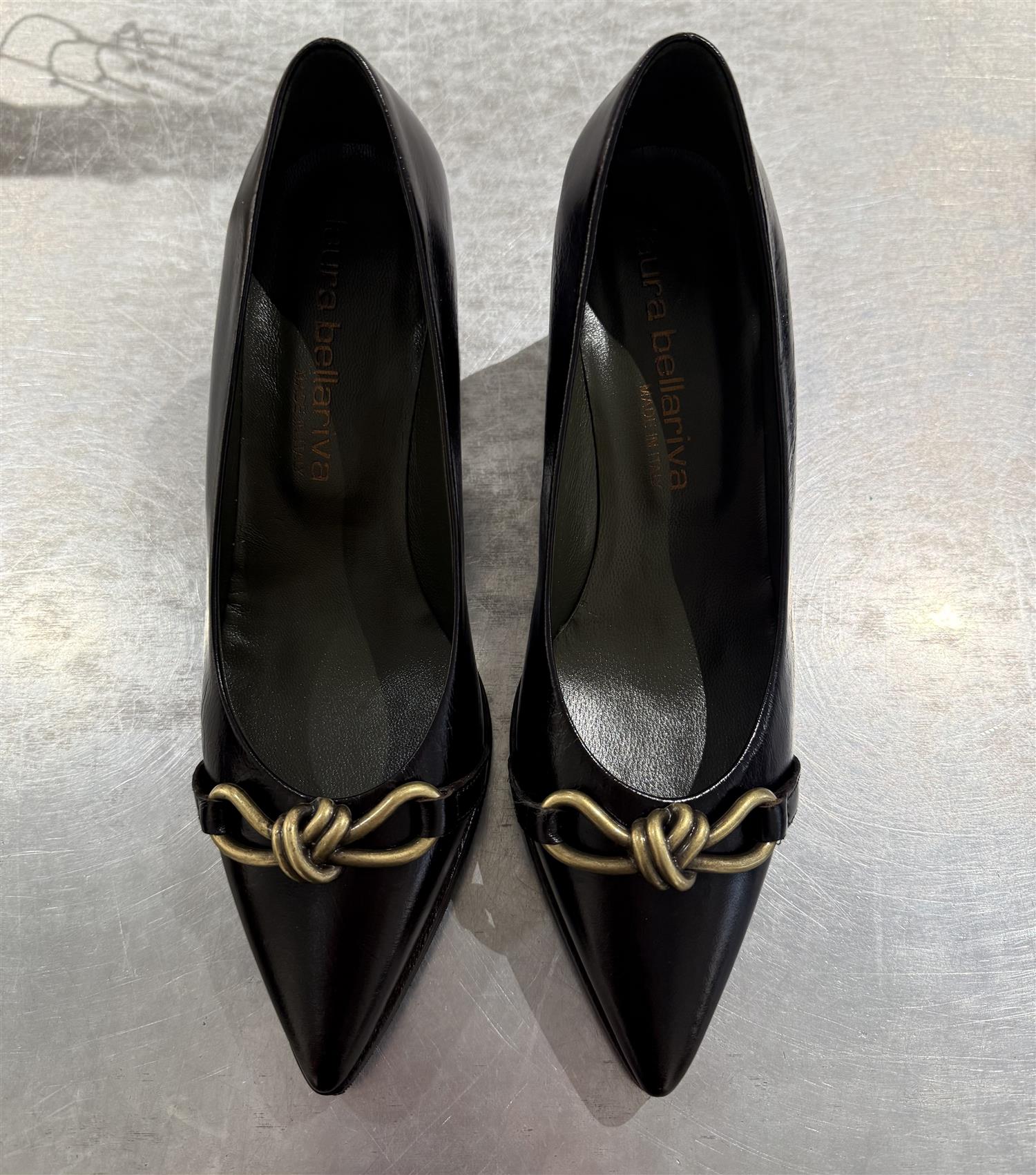 Heel Brown - Gold detail