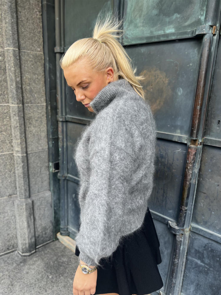 Li Chunkny Sweater