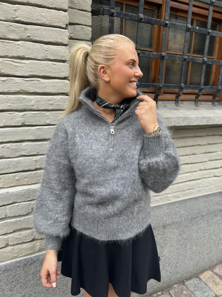 Li Chunkny Sweater