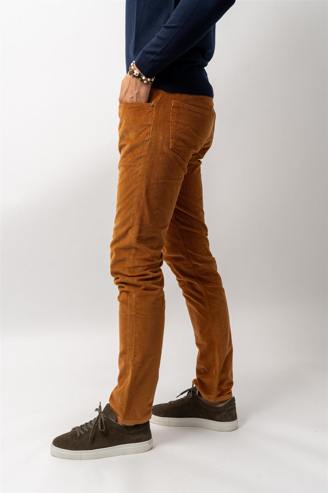 Nick Cord Carry Brown